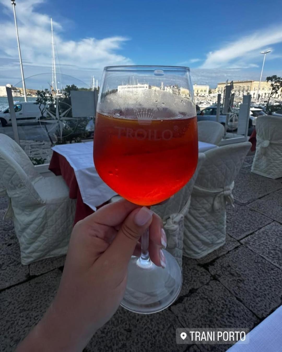 Apartamento La Finestra Sul Porto Trani Exterior foto